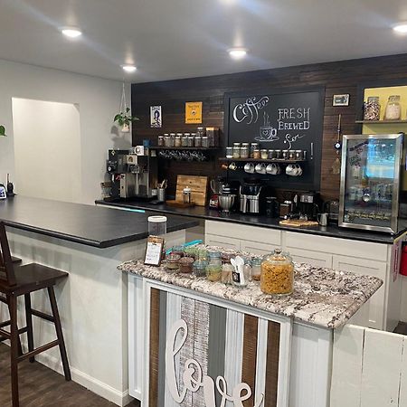 Bigfoot Hideout Hotel Winslow Ngoại thất bức ảnh
