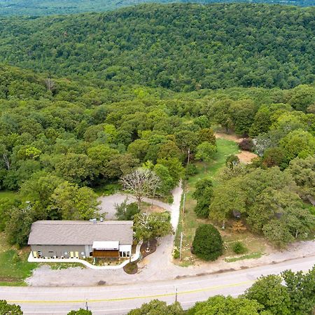 Bigfoot Hideout Hotel Winslow Ngoại thất bức ảnh
